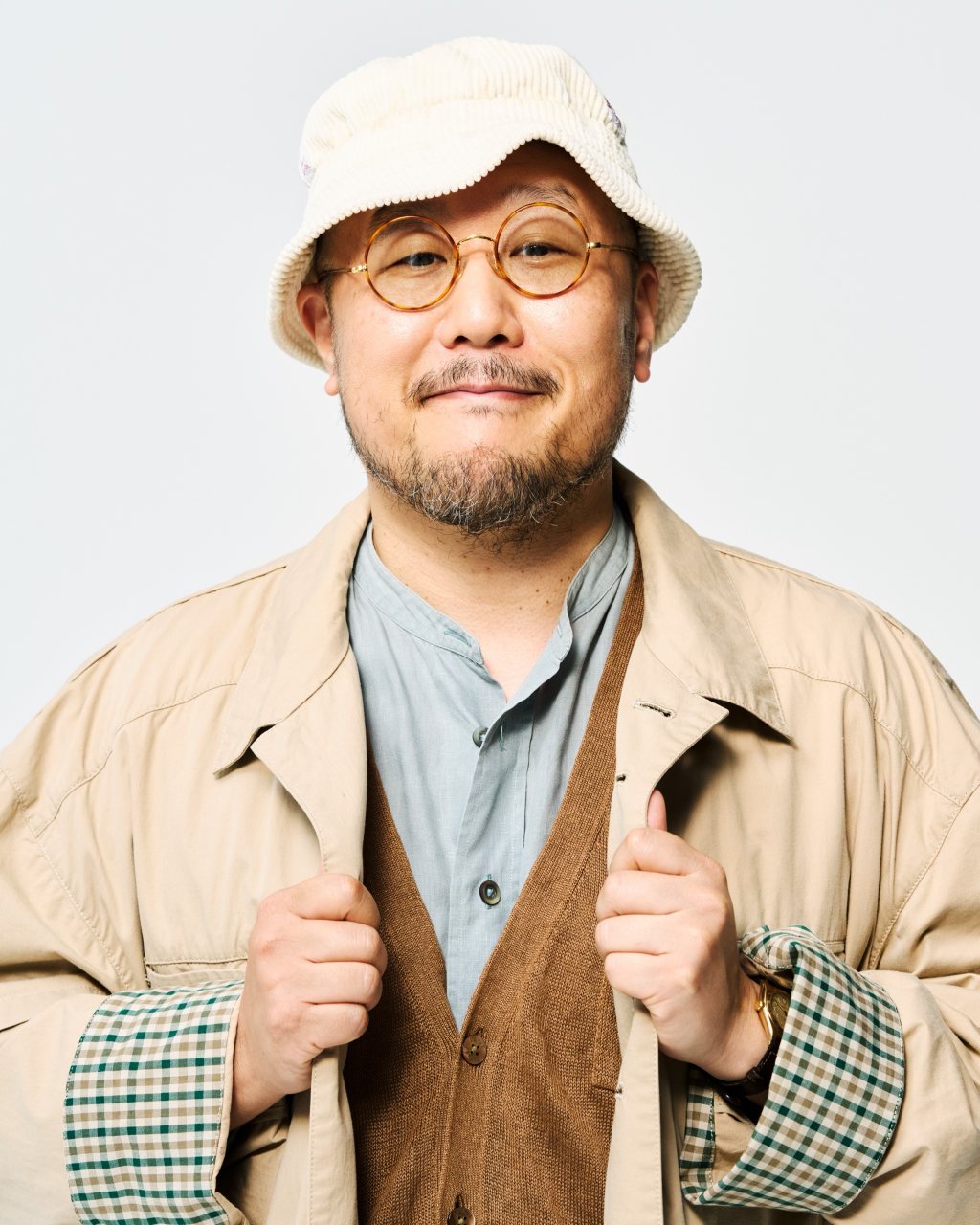 山下英介