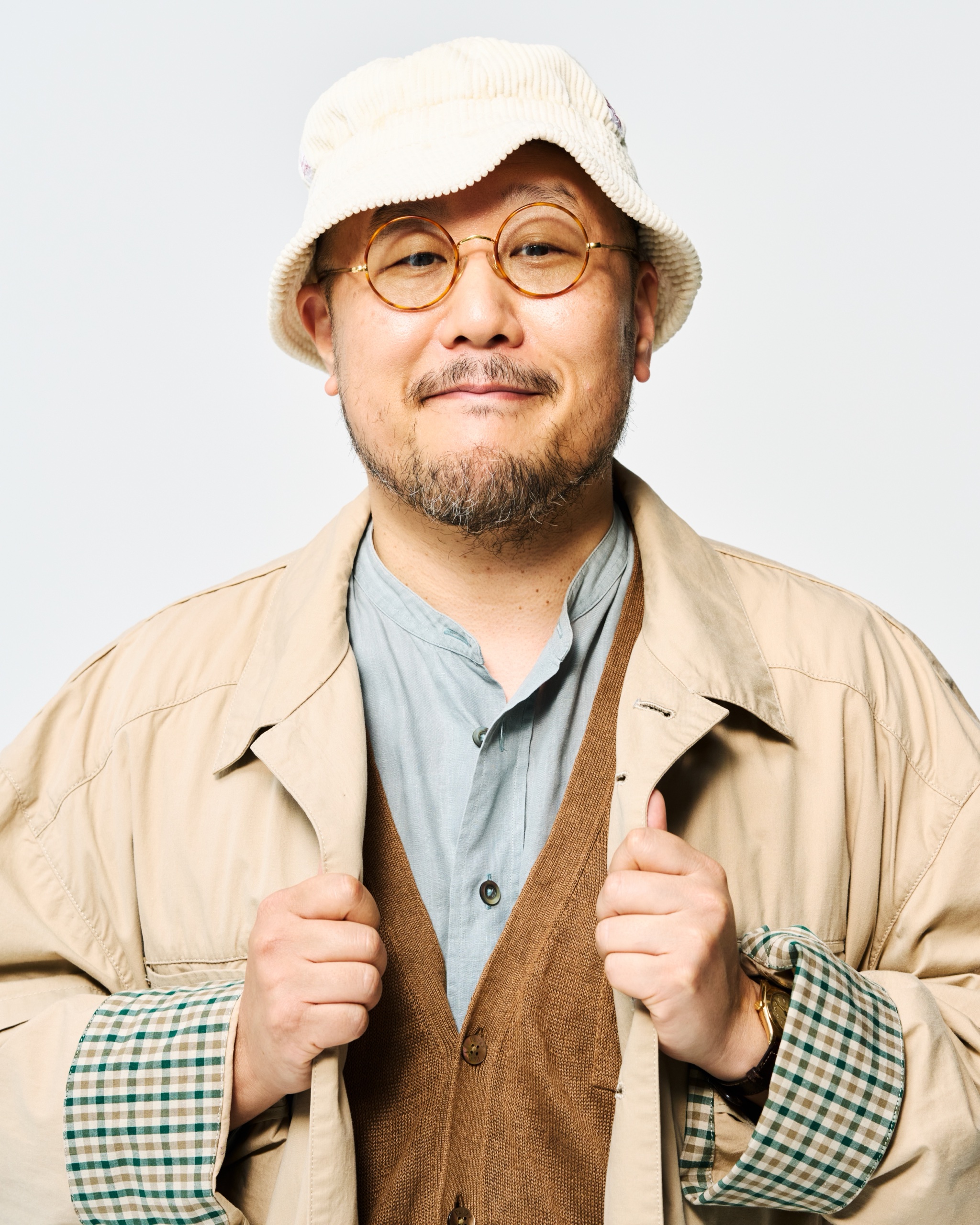 山下英介
