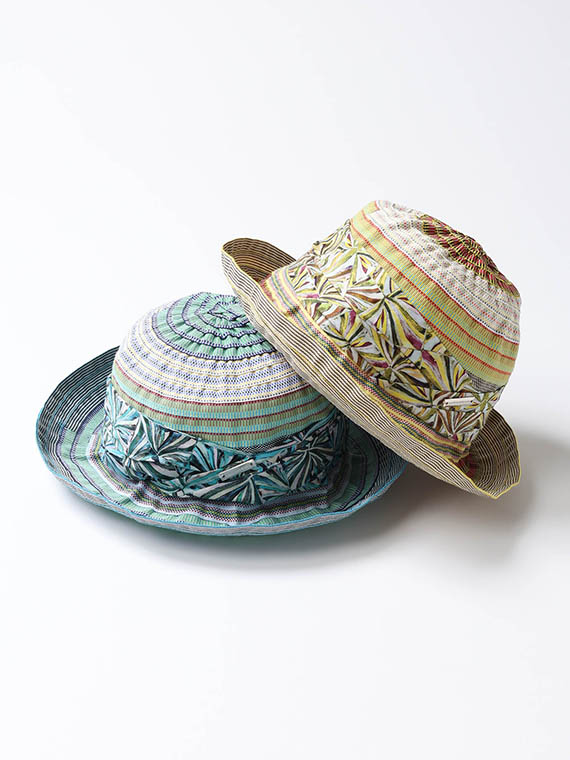 カラフル テープ ハット