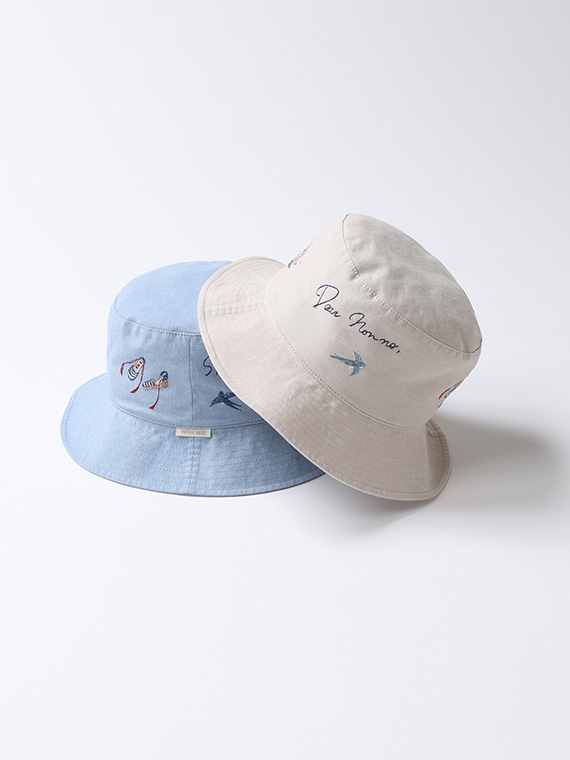 オーガニックコットンダンガリー 〈In Spain〉モチーフ刺繍入りクローシュ