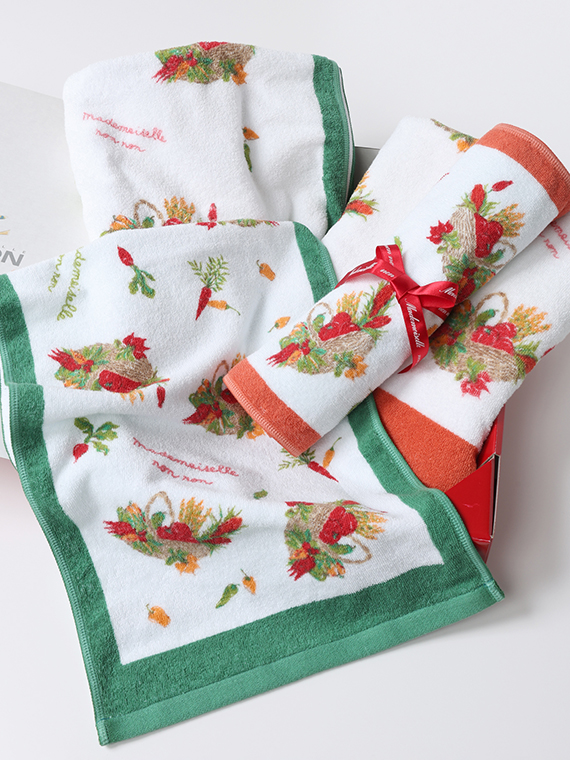 ベジタブルバスケットプリント バスタオル