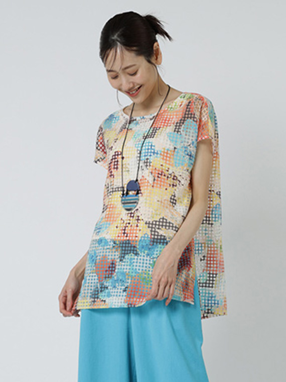 ◆ミセスのスタイルブック掲載商品◆ オーガンジー × ミックスフラワープリント フレンチスリーブ ブラウス